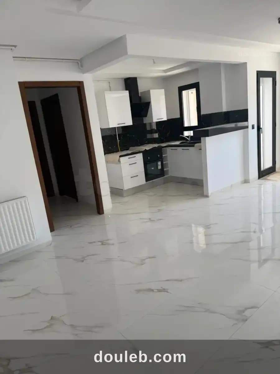 A v un appartement neuf à ain zaghouan nord à Tunis