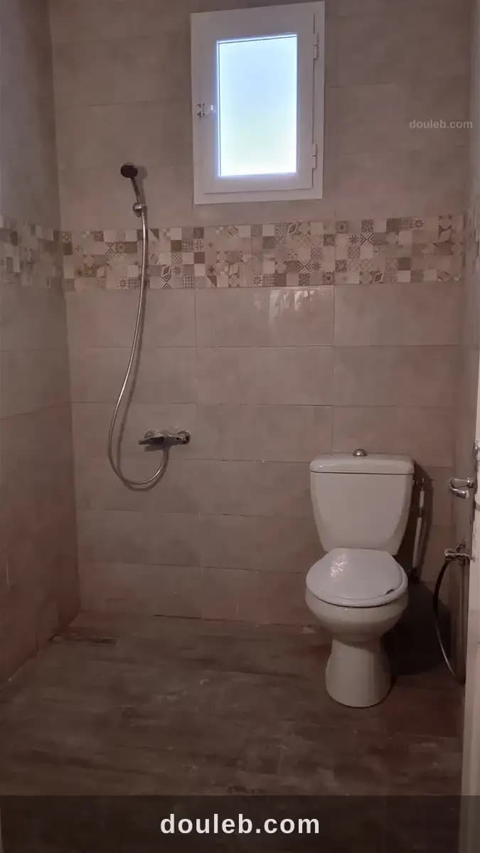 Etage nouvellement construit à Ben Arous