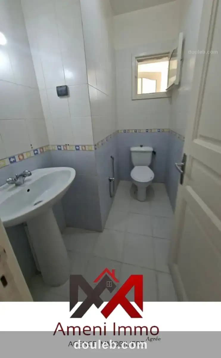 Spacieux appartement très propre à el mourouj 5 - Miniature 5