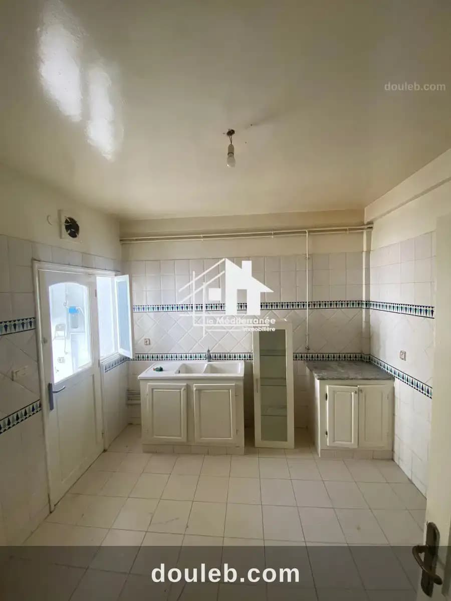 Un appartement s2 à manouba - Miniature 4