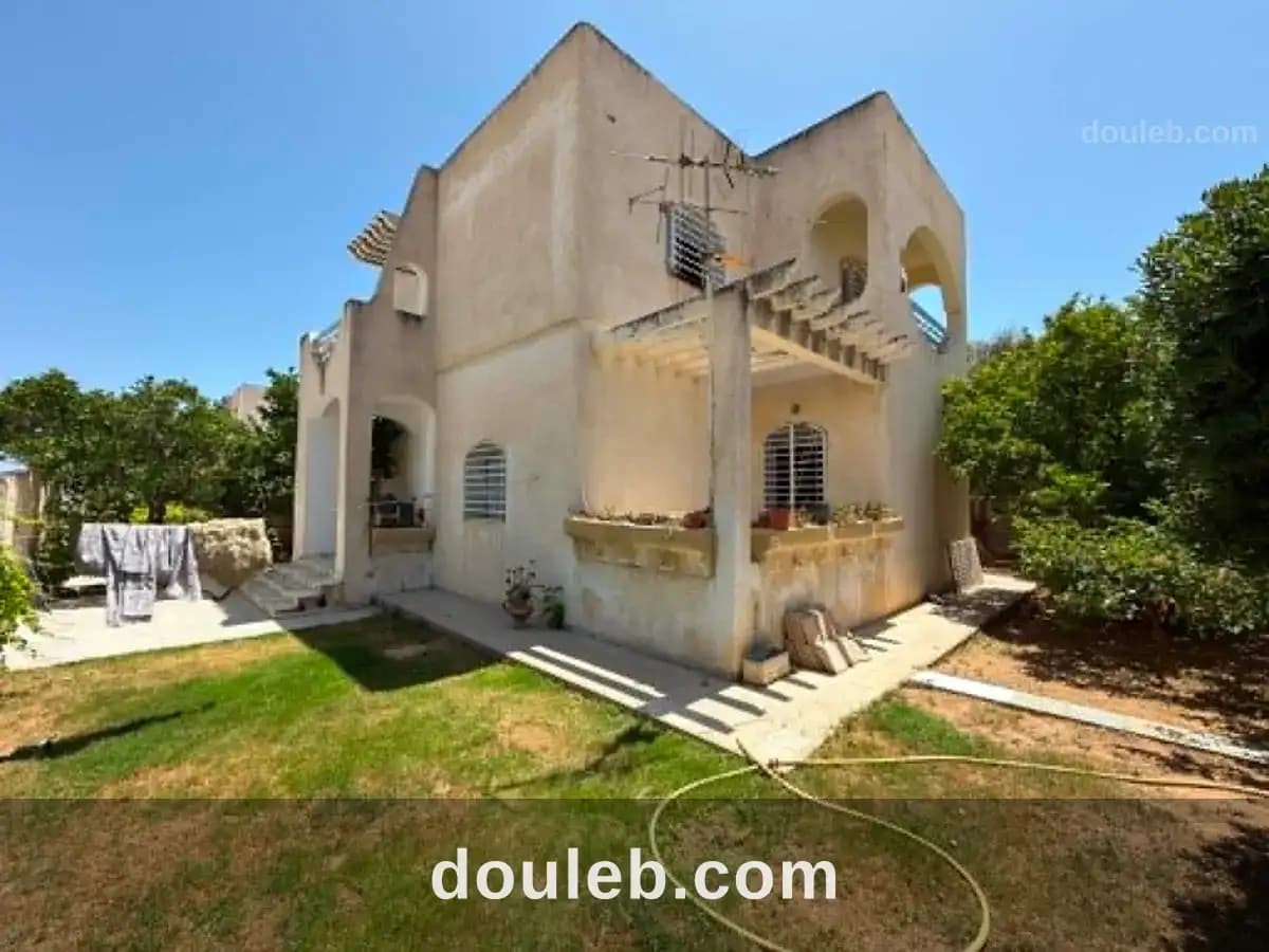 Villa s5 avec jardin à riadh andalous à Ariana