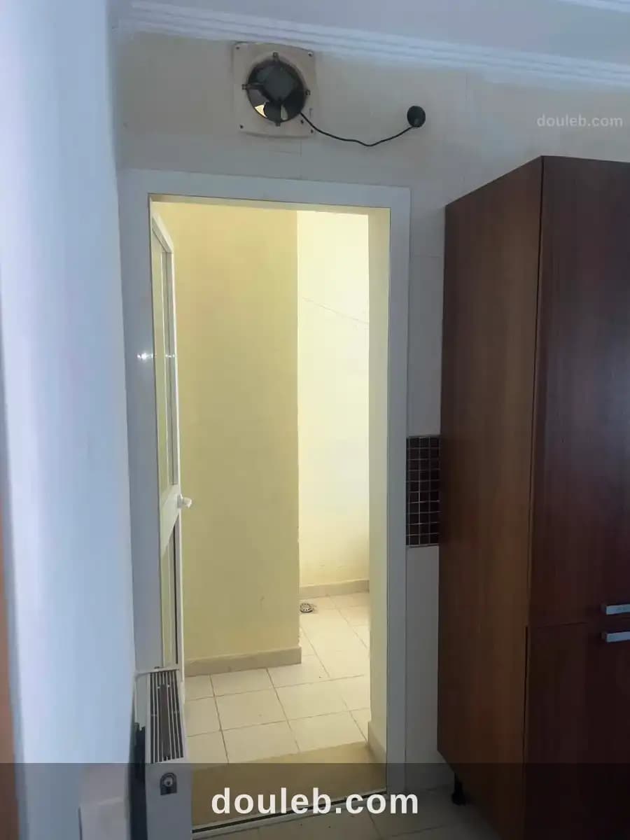 Appartement s2 ain zaghouan nord à Tunis