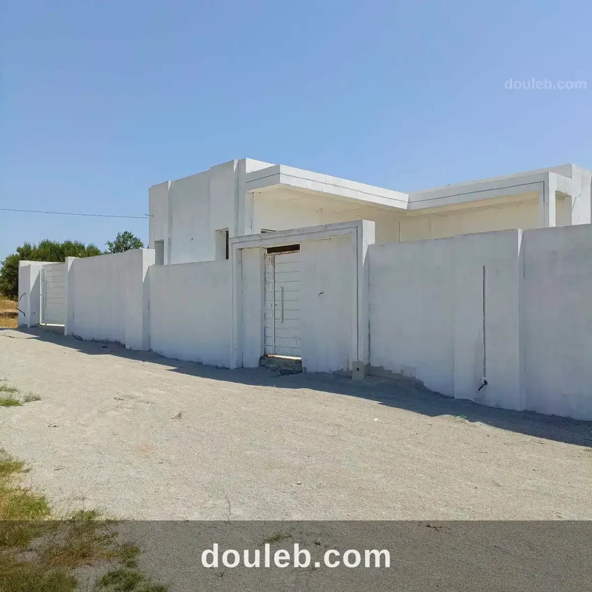 Av belle villa de 300m proche hammamet sud à Nabeul