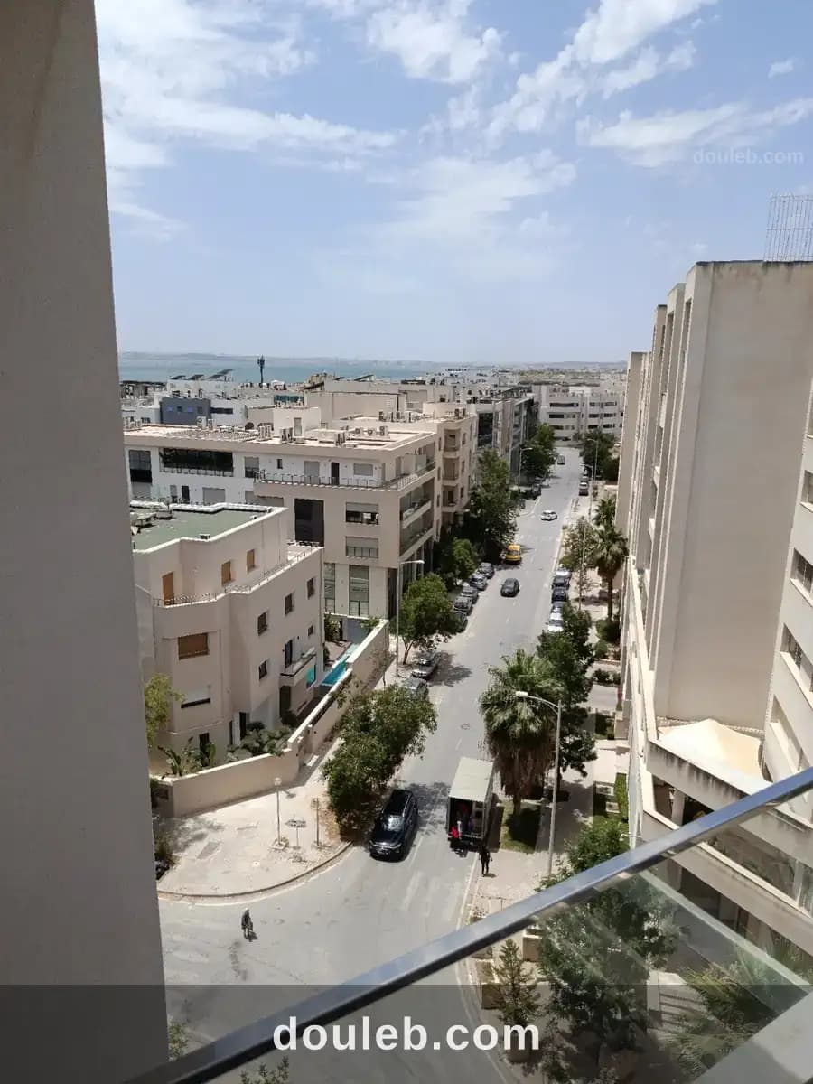 Duplex de standing lac 2 à Tunis