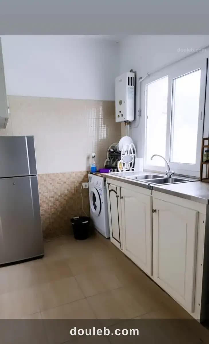 Coquette appartement s2 meublé - Miniature 3