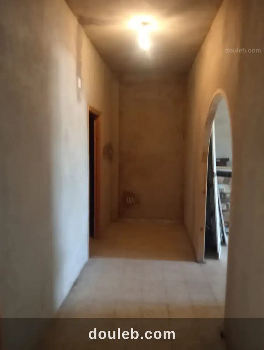 Maison 1400m2 sur deux routes - Miniature 4