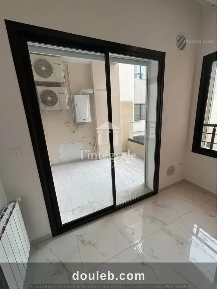 Appartement s1 haut standing à Ariana