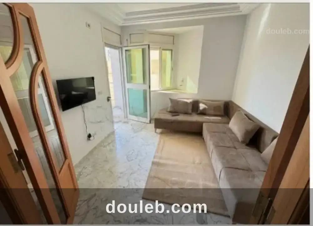 S1 meuble 1200 d ennasr 1 à Ariana