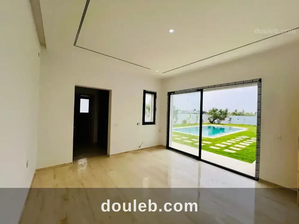 V600 villa yanis u - Miniature 3