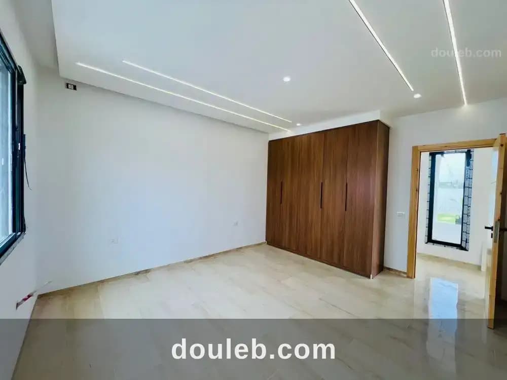V600 villa yanis u - Miniature 4