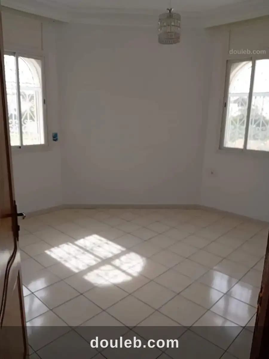 S2 hs à l'étage d'une nouvelle villa - Miniature 3