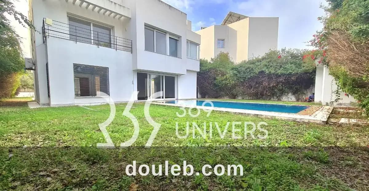 Villa s3 avec piscine à la marsa ref rh090 à Tunis