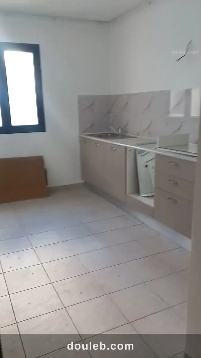 Appartement neuf jamais habitué à Ariana