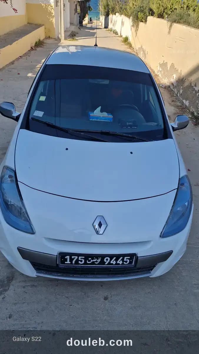 Belle clio tomtom à Sousse