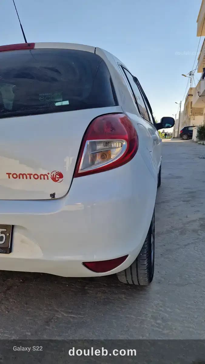 Belle clio tomtom - Miniature 2
