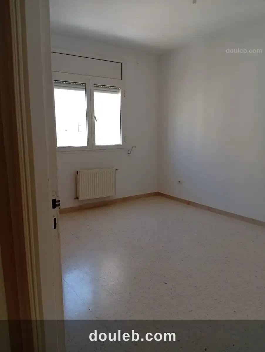 Un appartement s3 à ain zaghwen - Miniature 3