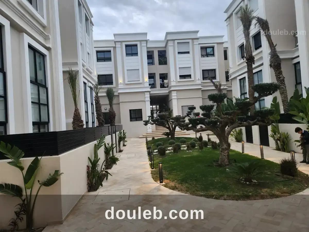 Duplex s2 neuf résopera garden carrefour marsa à Tunis