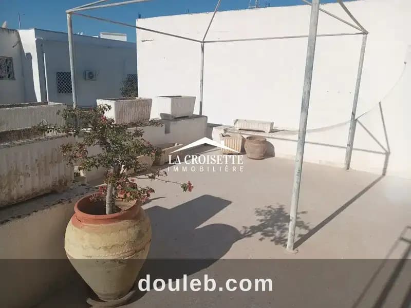 Etage de villa s2 à la marsa zel0513 à Tunis