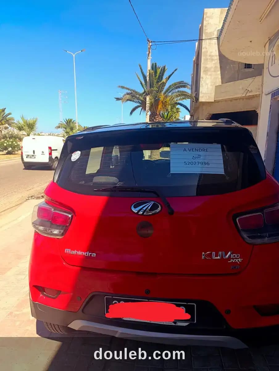 Mahindra kuv100 k8 - Miniature 2