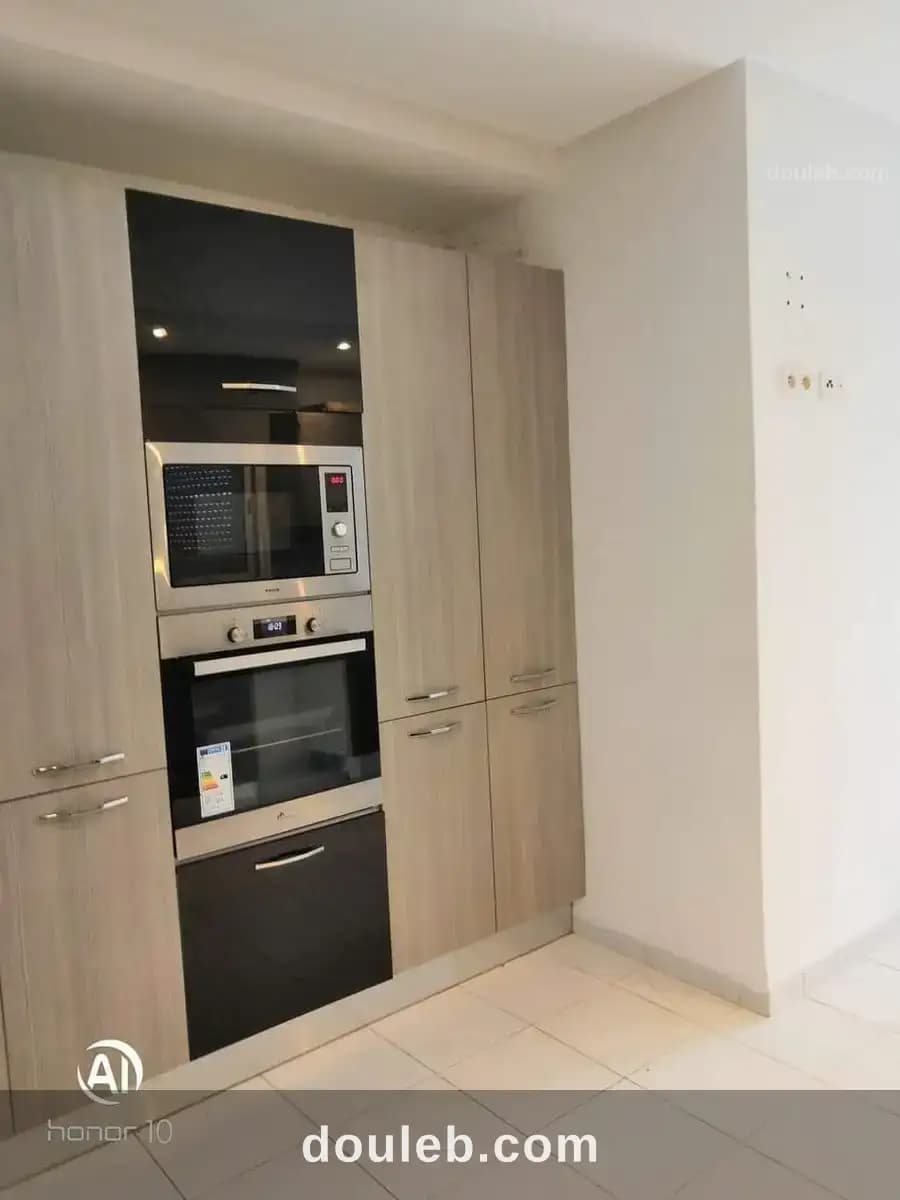Penthouse luxueux disponible a partir du 1er aout - Miniature 2