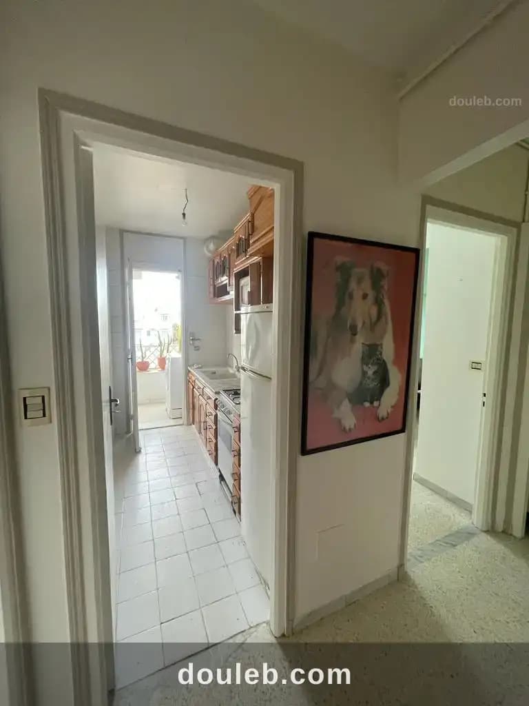 Bel appartement à vue dégagée sur tunis ville - Miniature 5