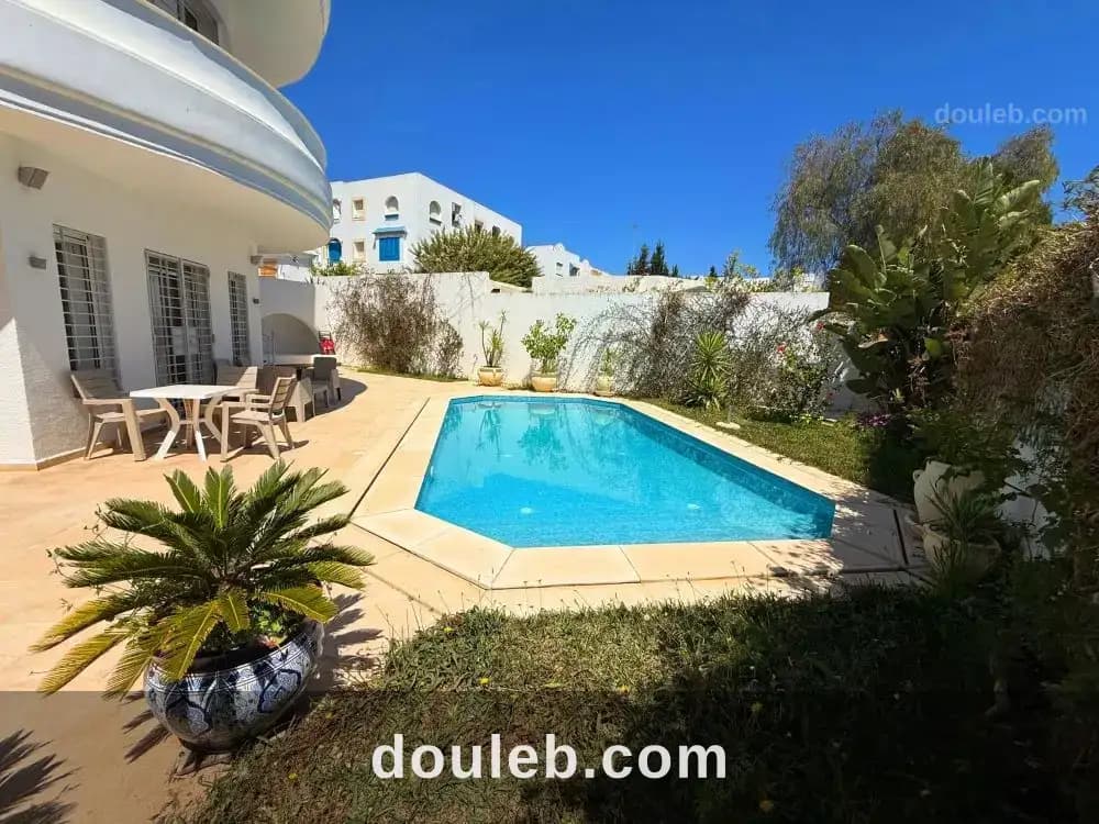 L644 villa harmonie a à Nabeul