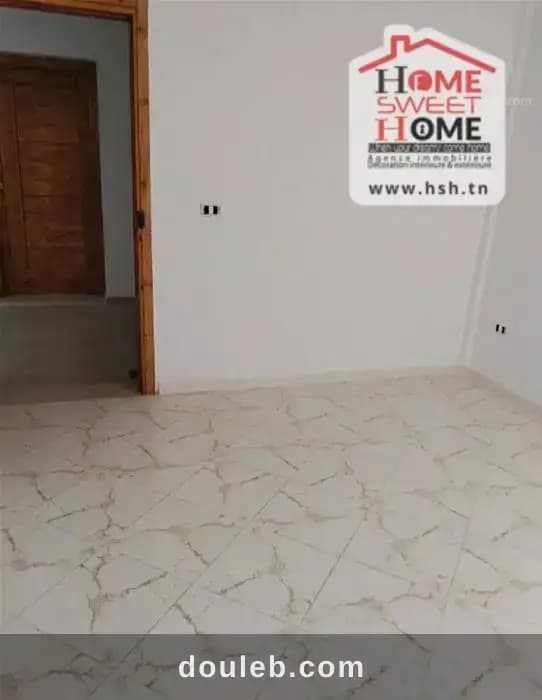 Appart s1 lora à la soukra à Ariana