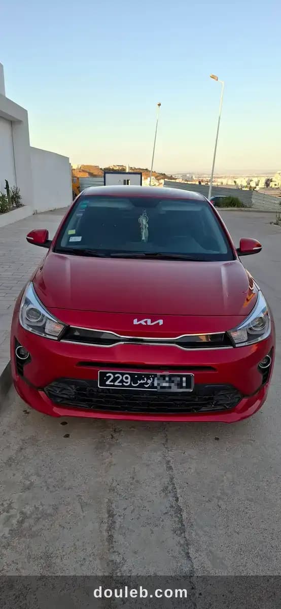 Kia rio 5p prestige à Ariana