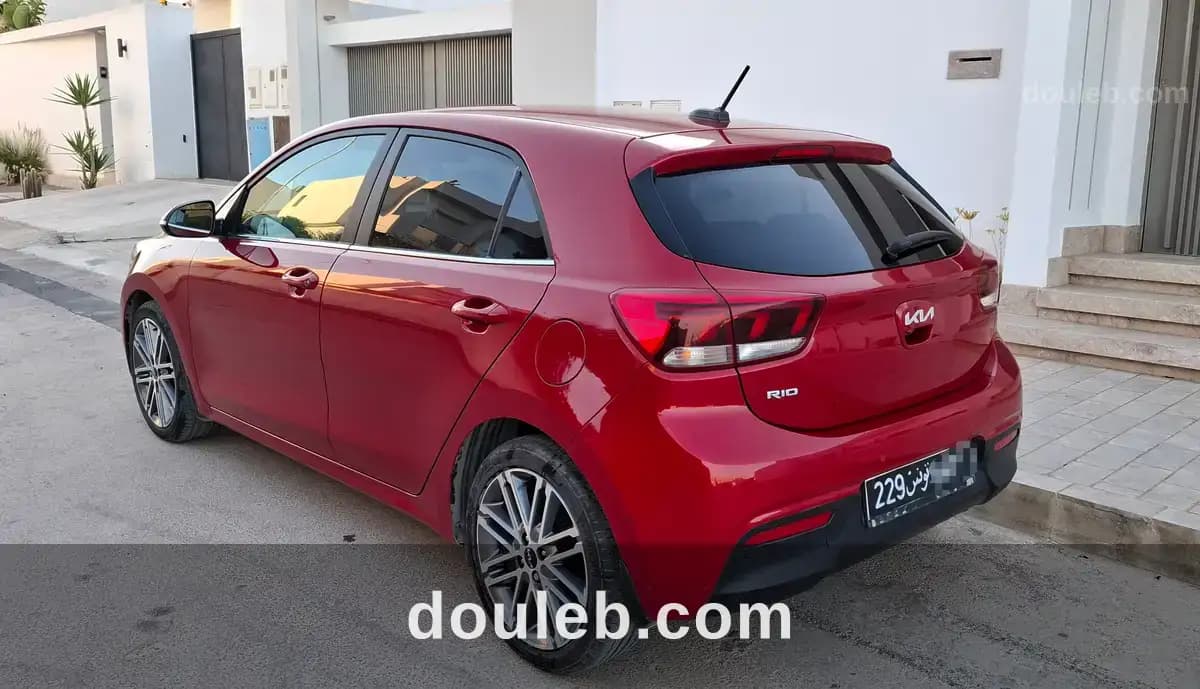 Kia rio 5p prestige - Miniature 2