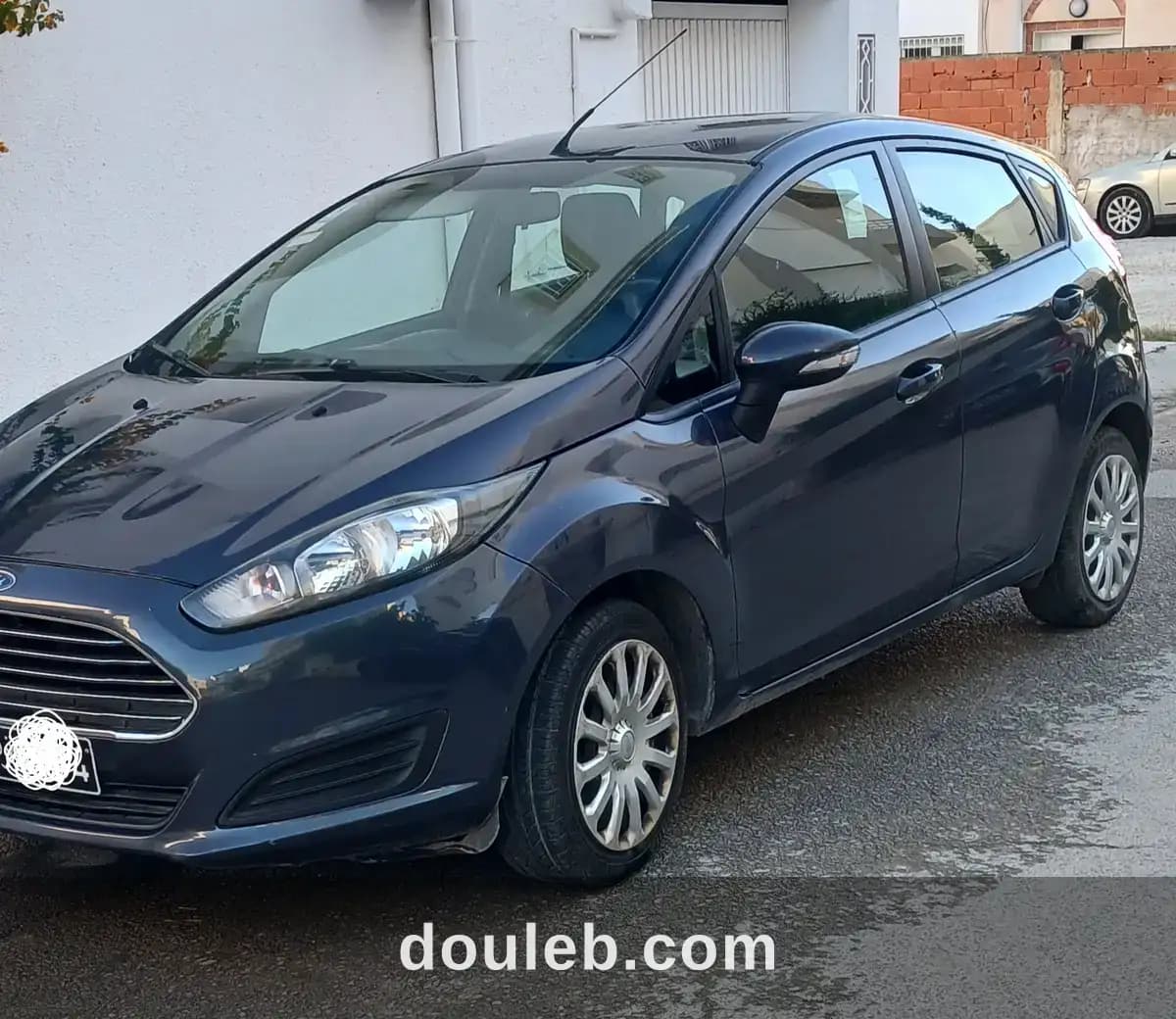 Ford fiesta - Miniature 3