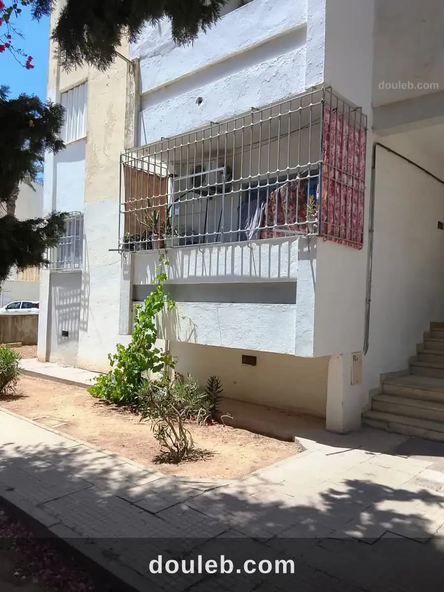 Rez de chaussée près de slimane kehiya à Manouba
