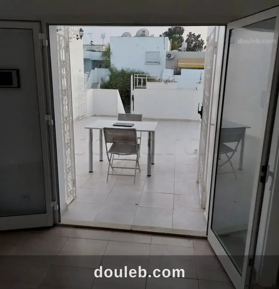 Duplex s plus 4 aux uv4 menzah6 à Ariana