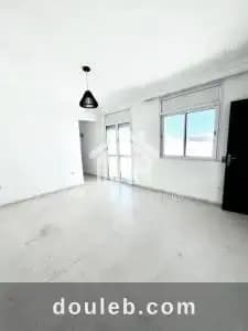 Un appartement en s1 cit des juges ref475a à Tunis