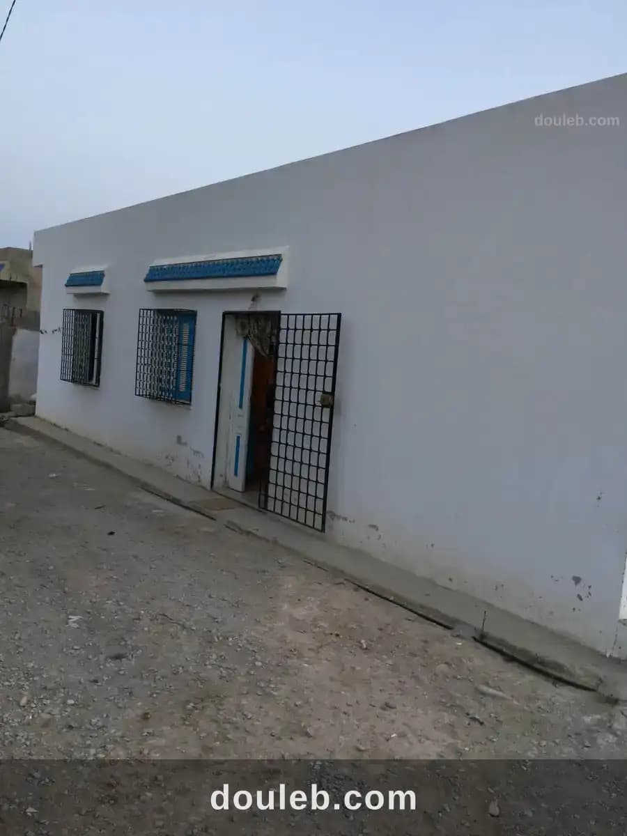 Av maison 225m à hammamet à Nabeul