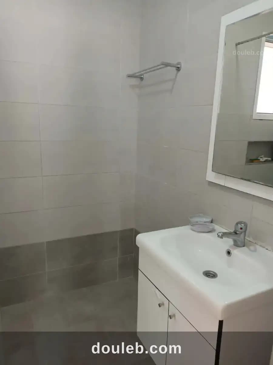 Un appartement équipé rdc à sidi salem bizerte - Miniature 5