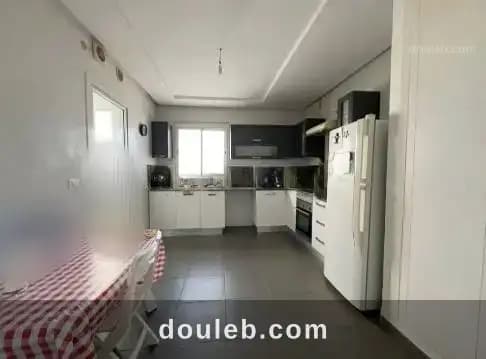 Ennasr 2 joli appartement s3 avec terrasse - Miniature 3