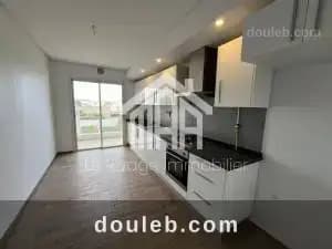 Un appartement en s2 vide aux jardins ref486a à Tunis