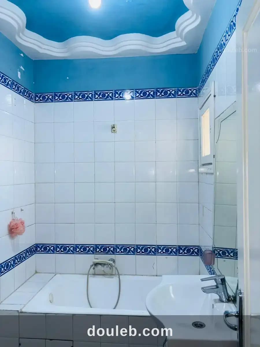 Joli appartement s1 meublé a el manar 1 - Miniature 4