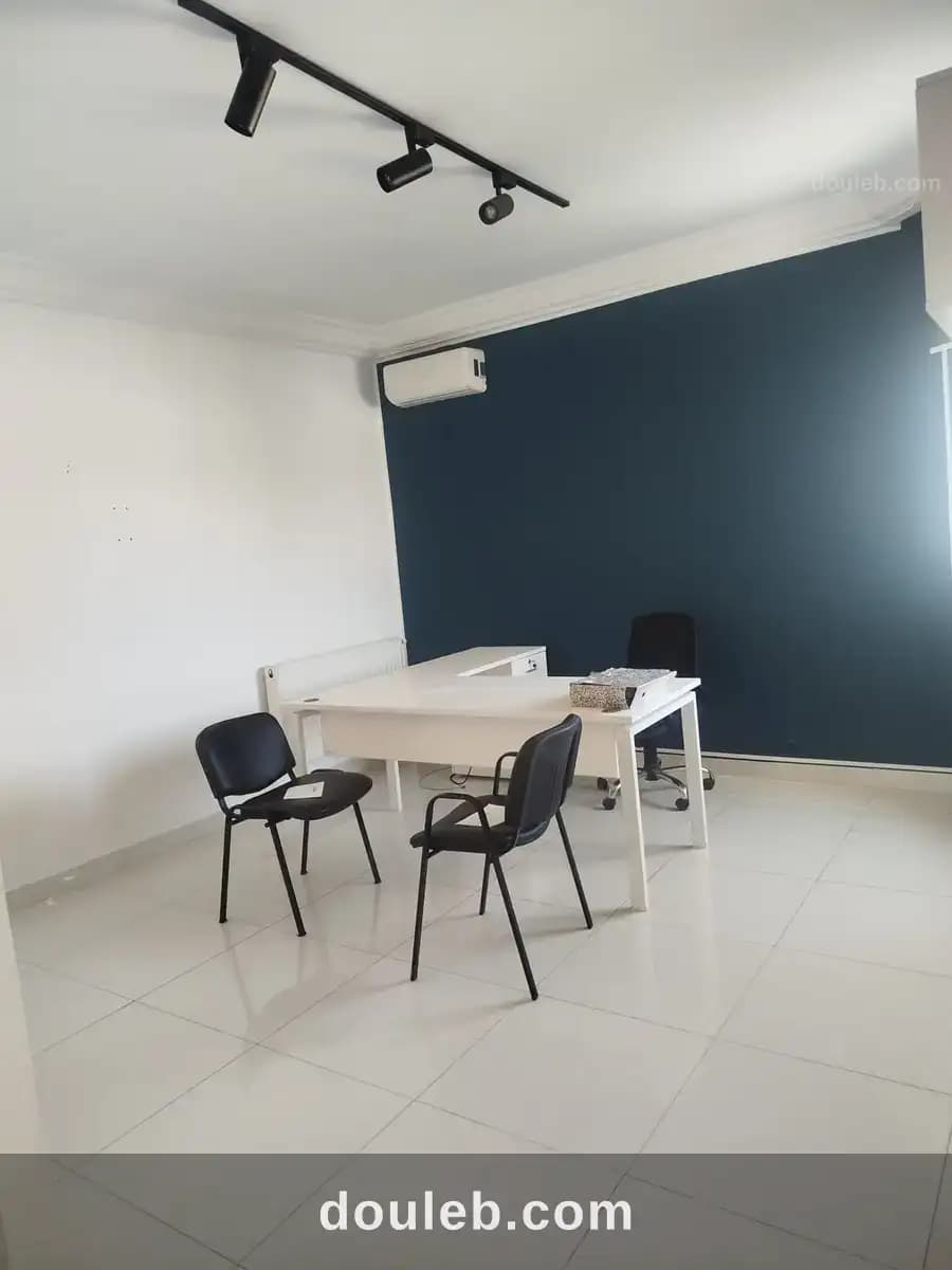 Un appartement s4 pour usage bureautique - Miniature 4