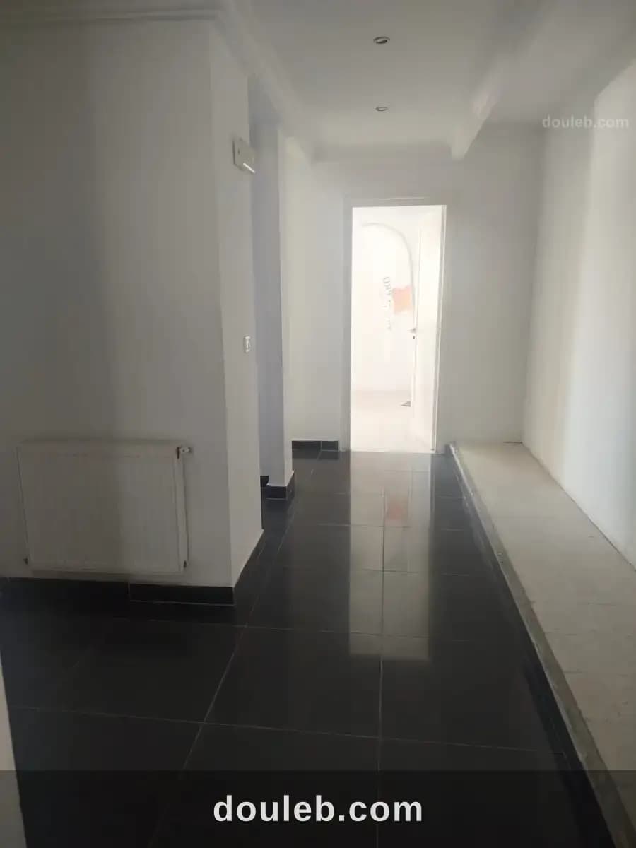 Un appartement s4 pour usage bureautique - Miniature 5
