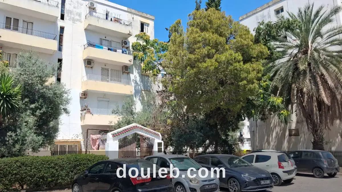 Appartement 4ème étage à Tunis