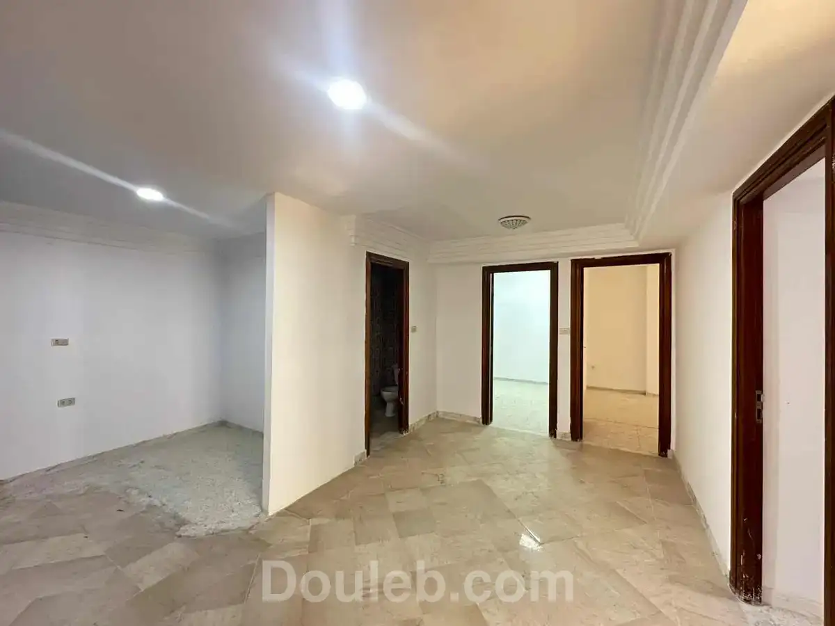 Bureau sur l artère chedly kalela